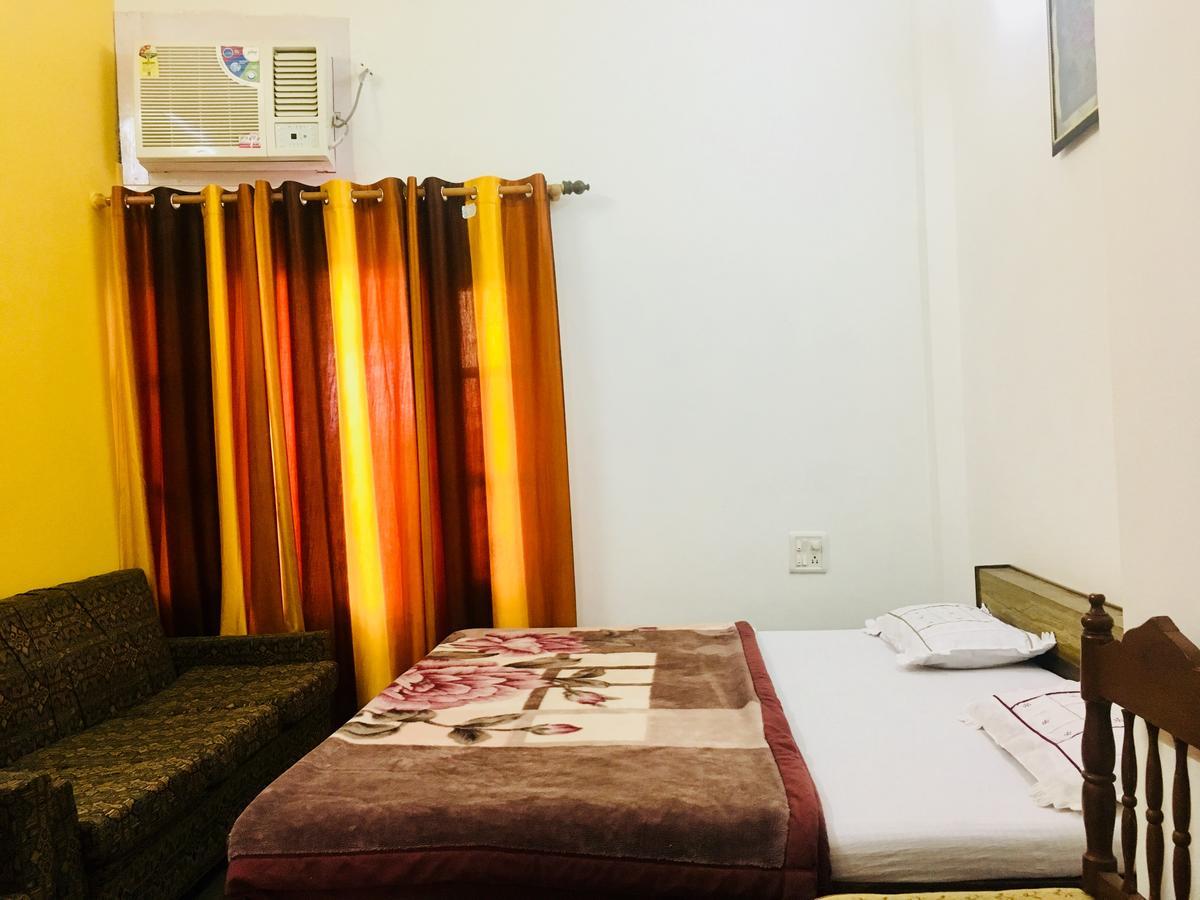 Hotel Heritage Sanyam Nāhan Εξωτερικό φωτογραφία